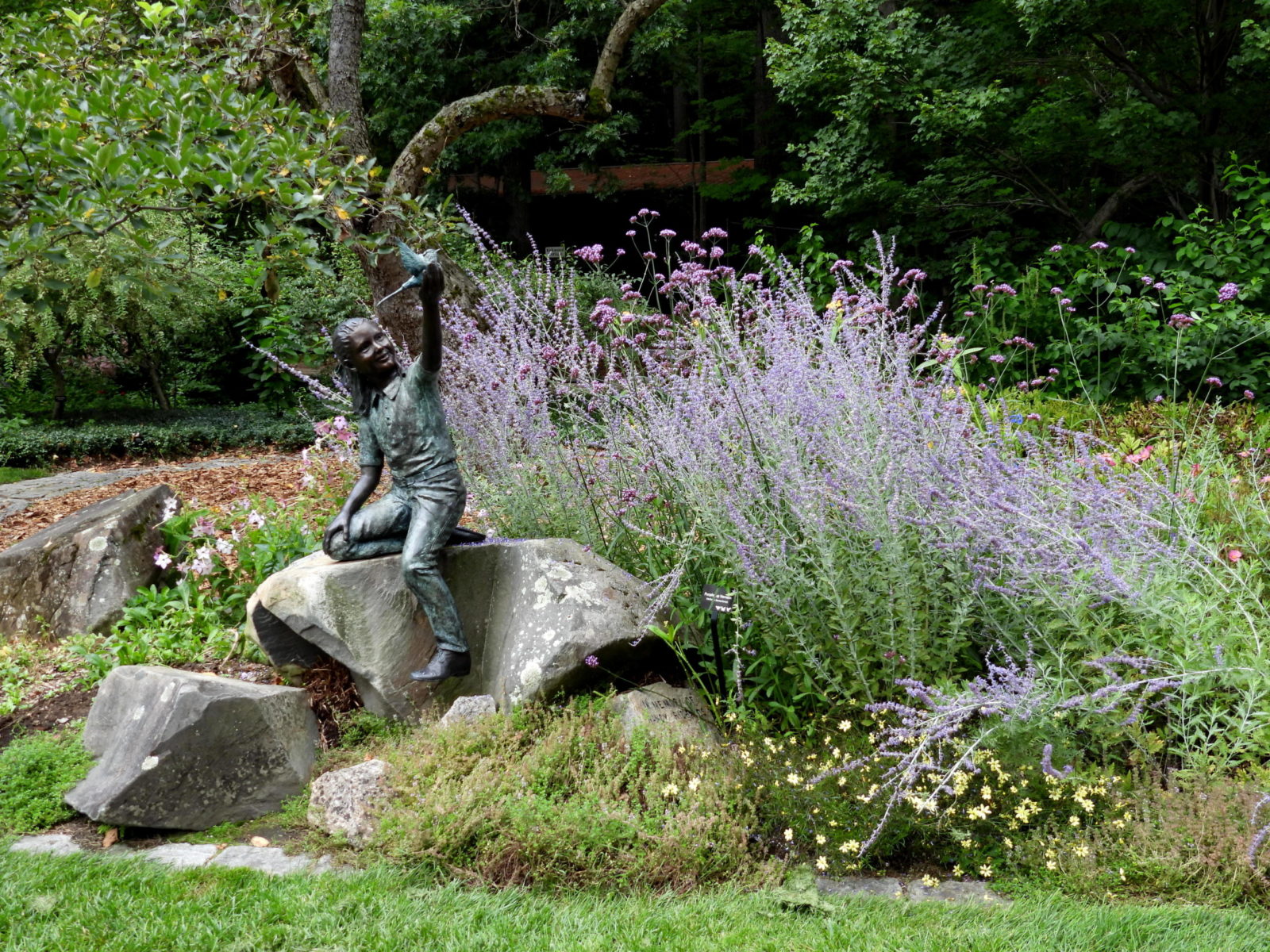 Kirkwood Gardens in New Hampshire Planters Place